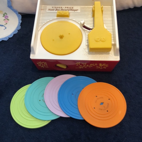 Fisher Price Record Player Circa 1970s - Picture 4 of 17